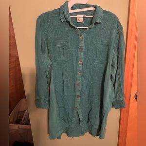 Parsley  and Sage teal button down blouse